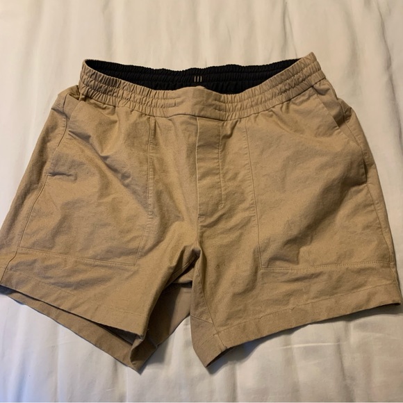 Lululemon 5” Bowline Shorts - Picture 1 of 7